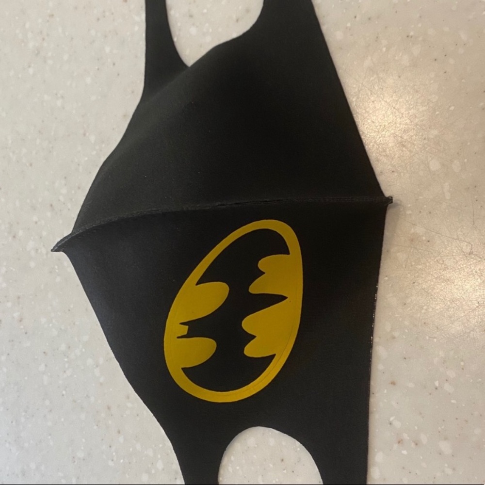 Batman Face Mask - Picture 5 of 8